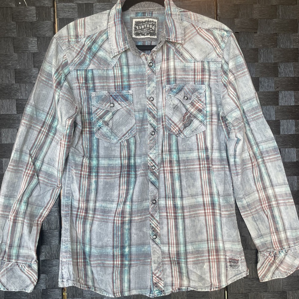 BKE Vintage Womens Top Size M  tailored fit plaid snap Gray Red Blue Green